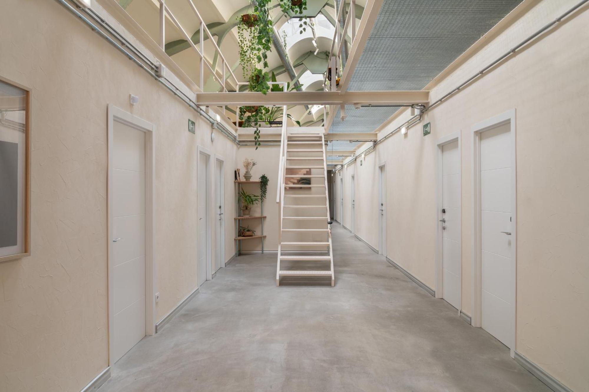Ola Living Hostal Tetuan มาดริด ภายนอก รูปภาพ